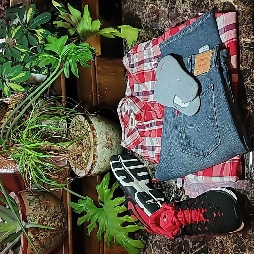 Bundle: Red & White long sleeve shirt , Levi Jean's 👖 Nike Sneakers 👟& Footies